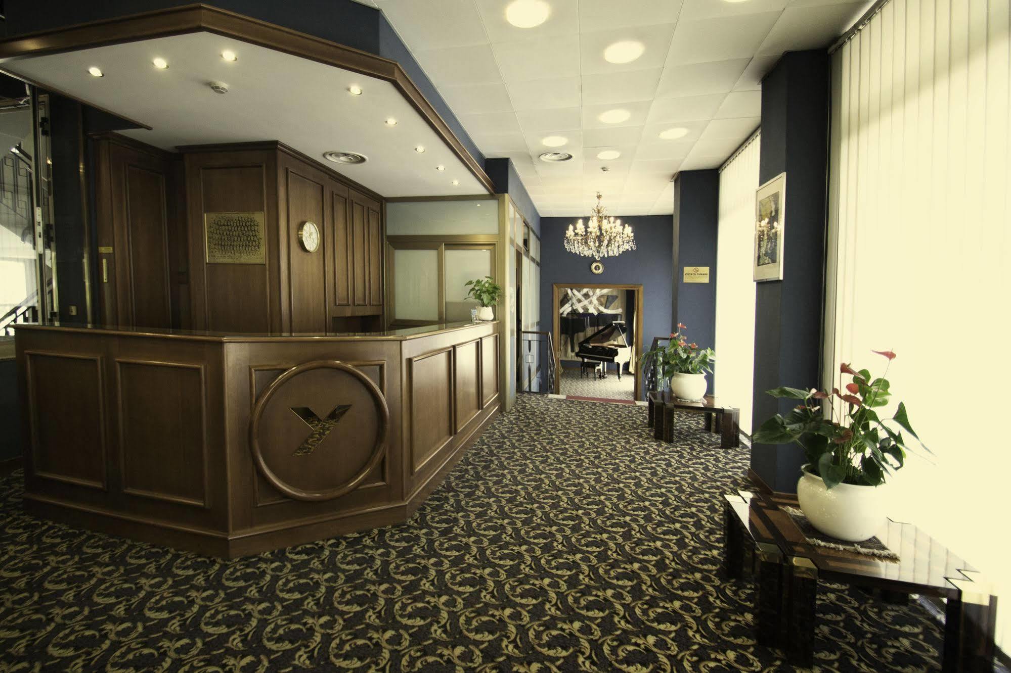 York Hotel โรม ภายนอก รูปภาพ